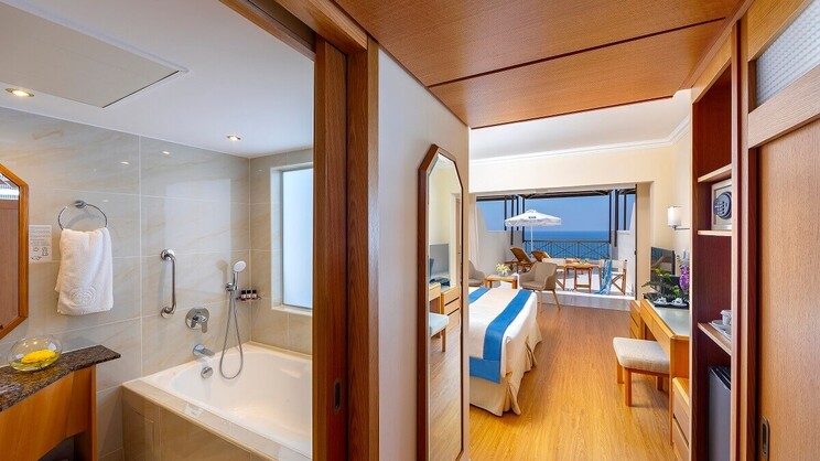 Executive Two Bedroom Suite 